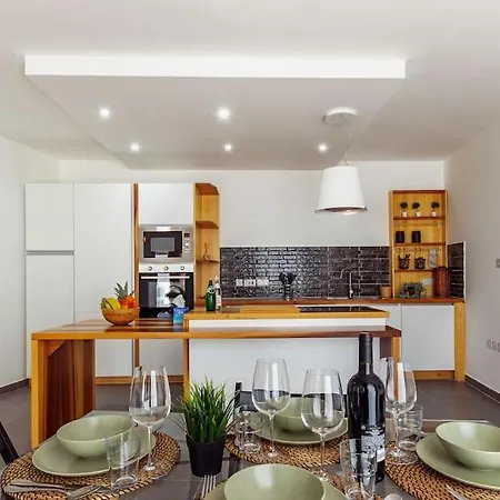 Elegant 2br Close To And Paceville